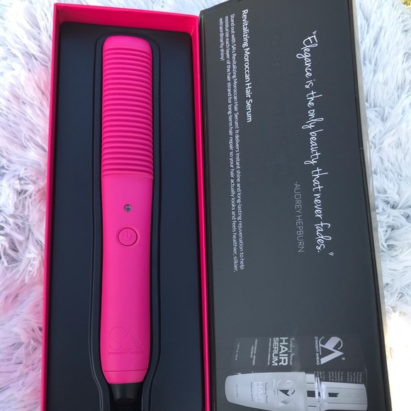 Straight Ahead, Brush Comb Straightener.